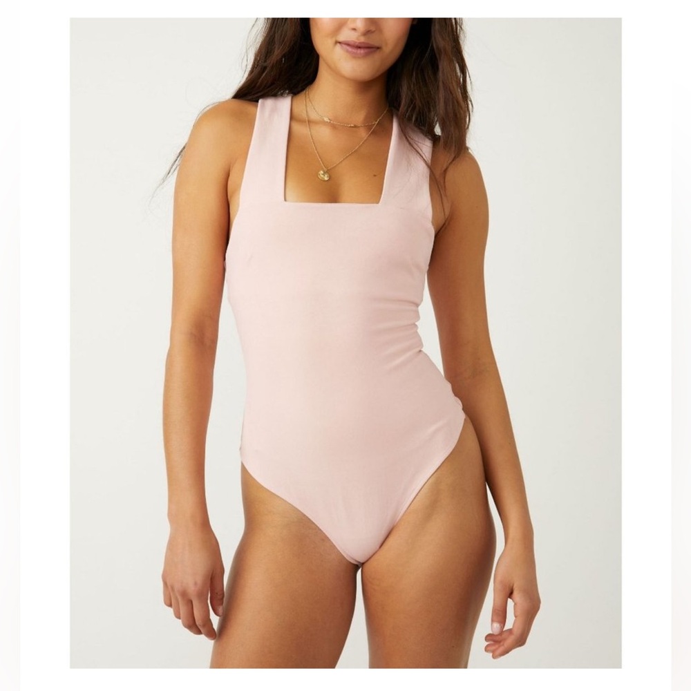 FREE PEOPLE She's So Sleek Bodysuit Light pink size L NWOT